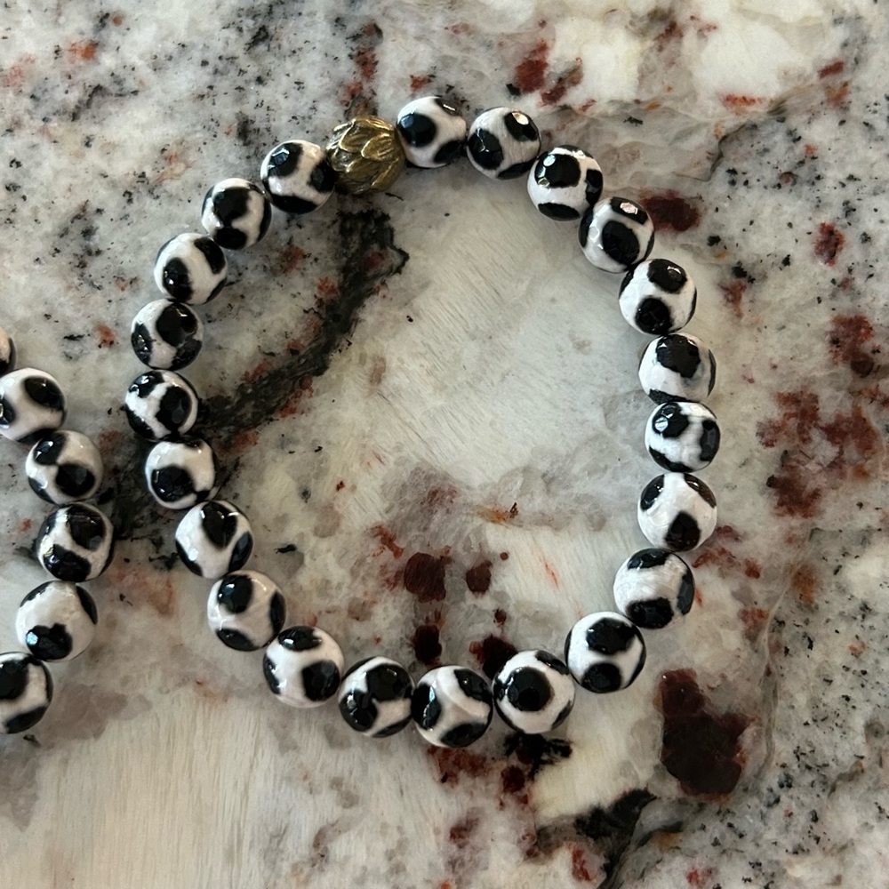 8mm tibetan agate ✨